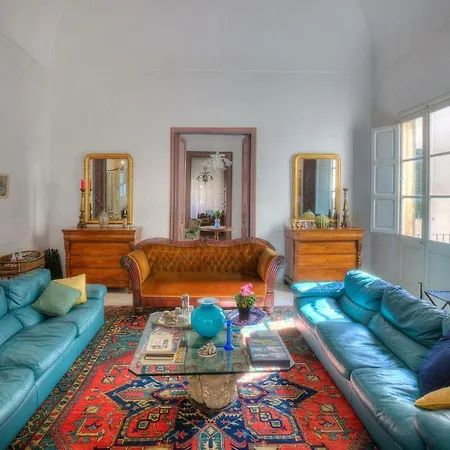 Bed & Breakfast Massa House *