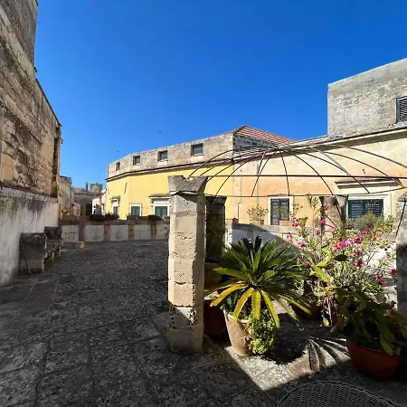 Bed & Breakfast Massa House Lecce