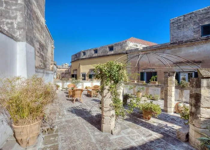 Massa House Bed & Breakfast